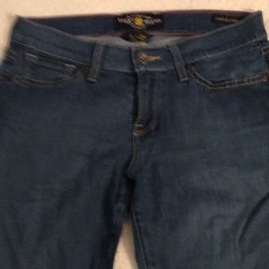 Lucky Brand 6/28 Charlie Super Skinny